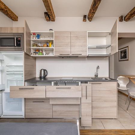 Trendy Top-Floor Stay In Heart Of Riga, Near Bars & Culture Экстерьер фото